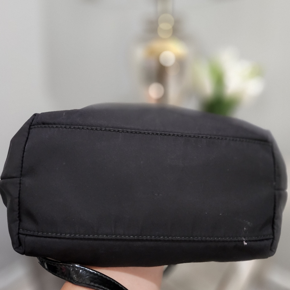 Ferragamo nylon and leather 2 way bag - Picture 5 of 5